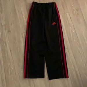 Adidas boys’ jersey pants, like new condition.